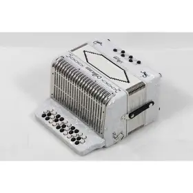Alacran 197881187637 Accordion With Case And Straps White Fa/fbe Sol/gcf Ob