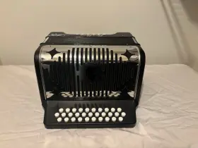 Hohner Ha3100gc Panther Gcf Diatonic Accordion Matte Black