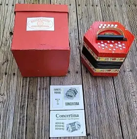 2518 Klingenthal Vtg 20-button Concertina Model 502 Made In Germany Vgc