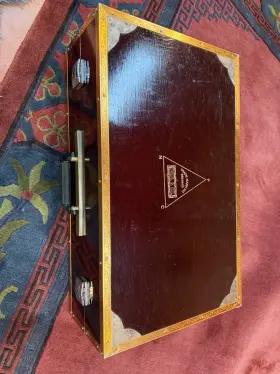 Paul & Co 786849-6 And How-g Portable Harmonium Double Reed Mahogany 37 Keys Bellow