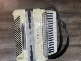 Sonata 68030 Accordion Teclas