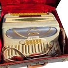 Accordion Iorio Como Piano Made In Italy White And Pearl With Case Used. Price: $742.49.