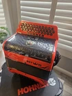 Hohner Anacleto Rey Especial Ii 3 Switch Tono Mi Open. Price: $5695.00.