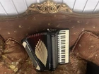 Silvio Marotta Castel Fidardo Accordion Lightweight (41KEY/120BASS) Used. Price: $2750.00.